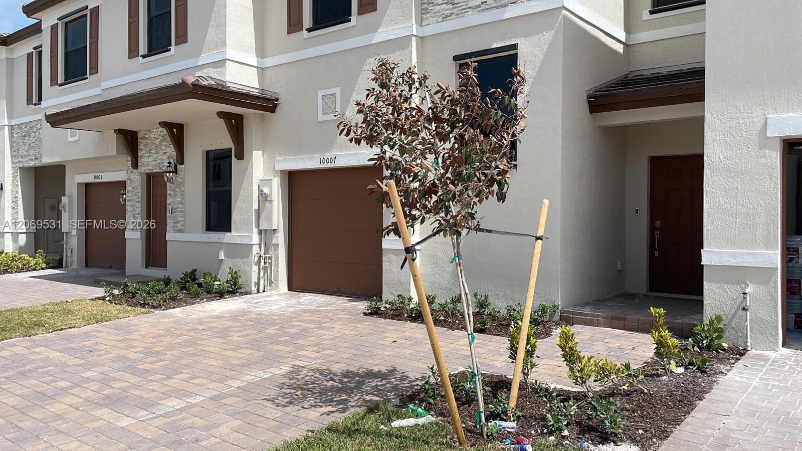 10007 SW 231 Ln, Miami, FL 33190 photo 2