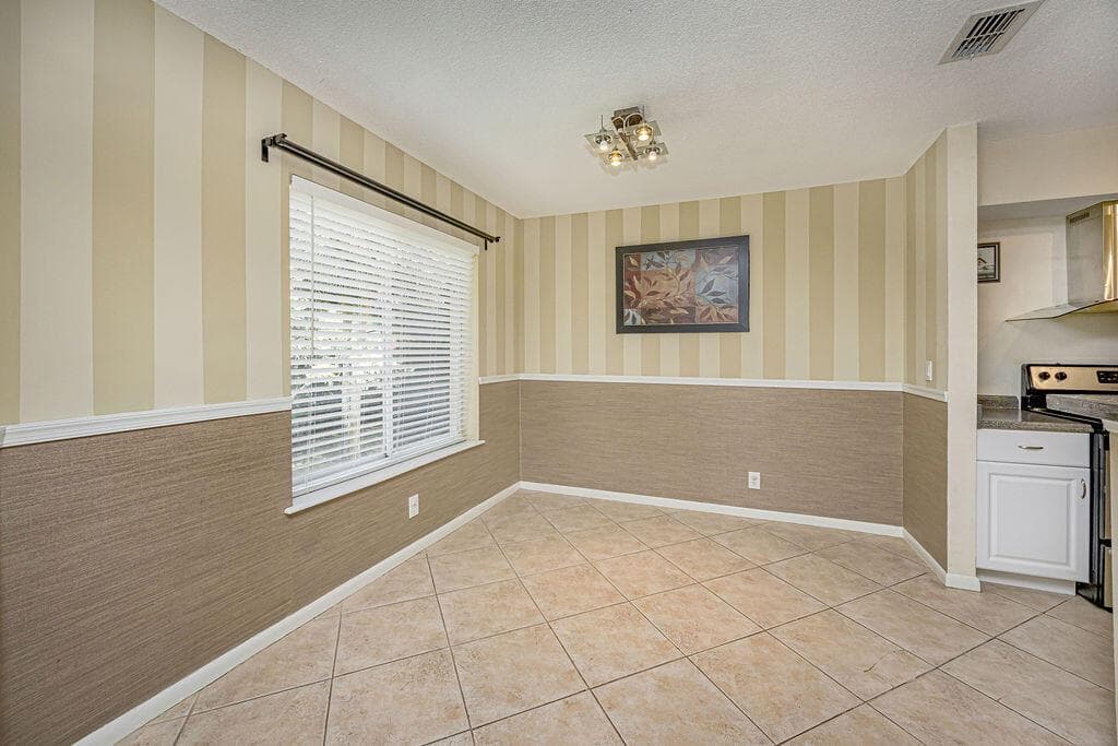 815 W BOYNTON BEACH Boulevard # 1-203, Boynton Beach, FL 33426 photo 5