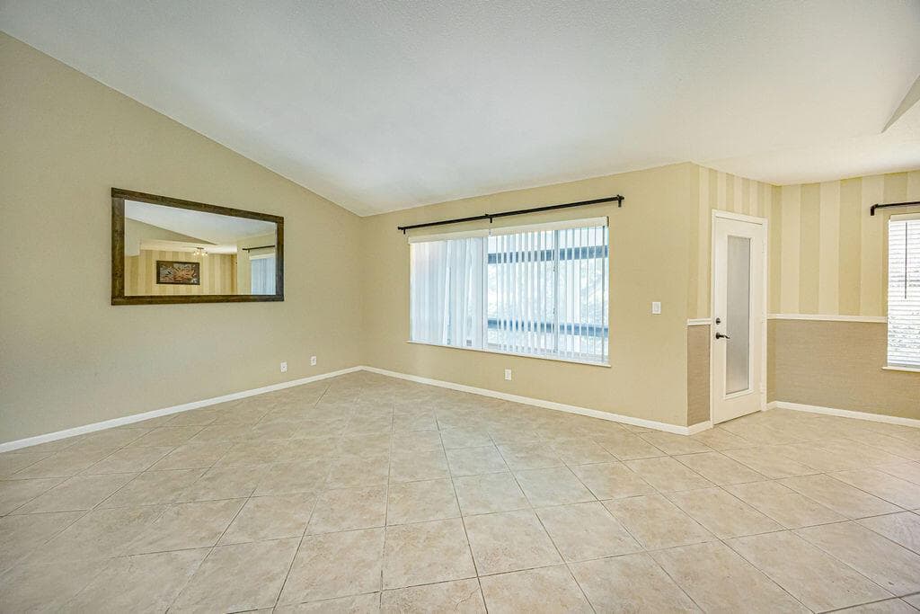 815 W BOYNTON BEACH Boulevard # 1-203, Boynton Beach, FL 33426 photo 4