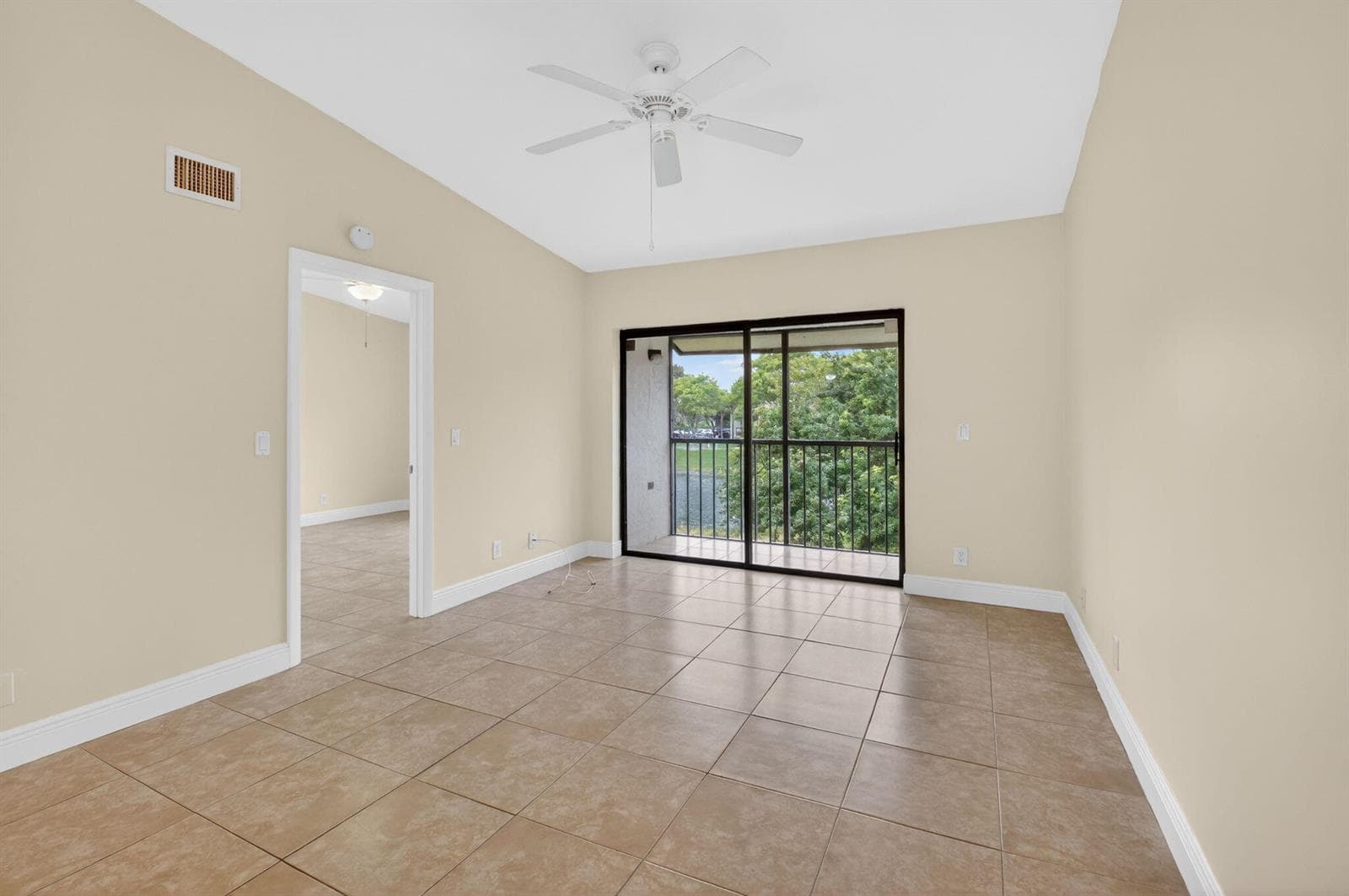 21943 REMSEN Terrace # 207, Boca Raton, FL 33433 photo 2