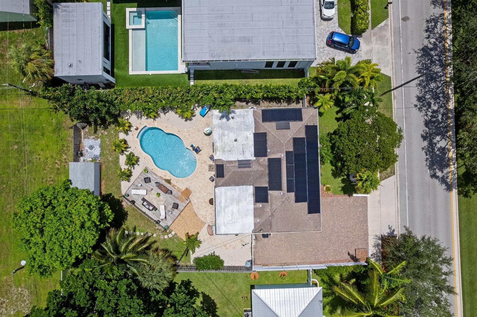 874 NW 2ND Avenue, Boca Raton, FL 33432 photo 4