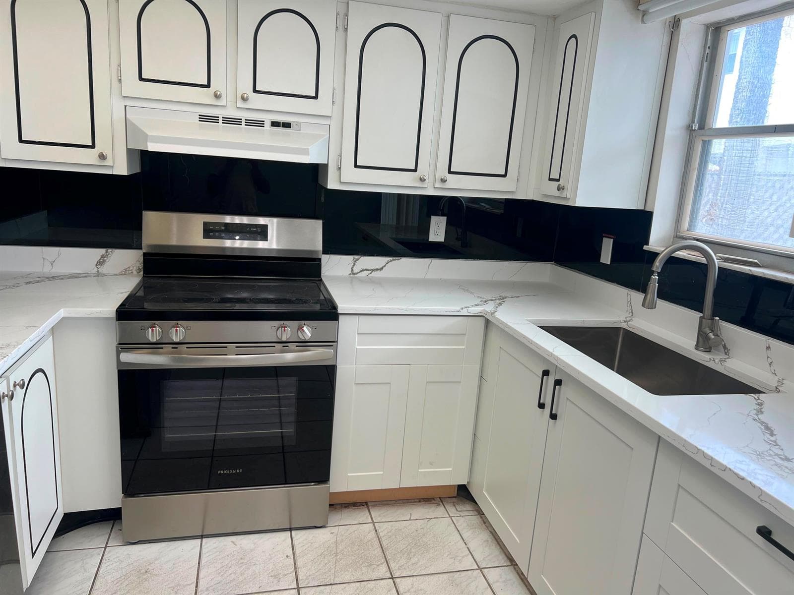 320 SW 1st Street # D-2, Pompano Beach, FL 33060 photo 4