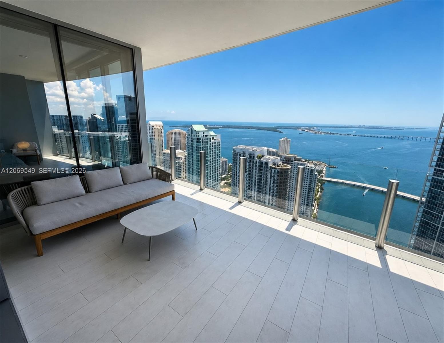 300 Biscayne Blvd Way # 4404, Miami, FL 33131 photo 4