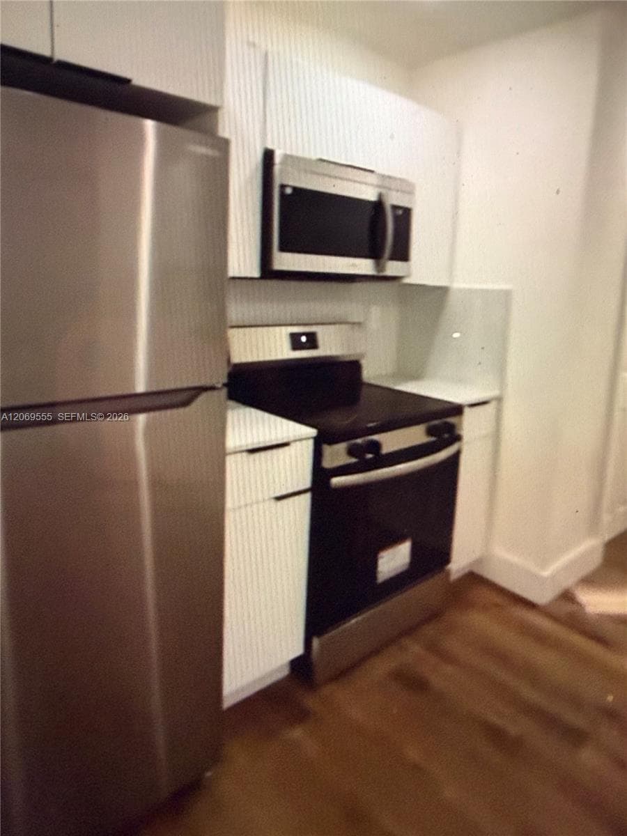 6905 NW 4th Ct # B, Miami, FL 33150 photo 3