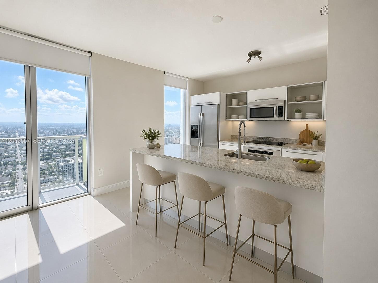185 SW 7th St # 4100, Miami, FL 33130 photo 3