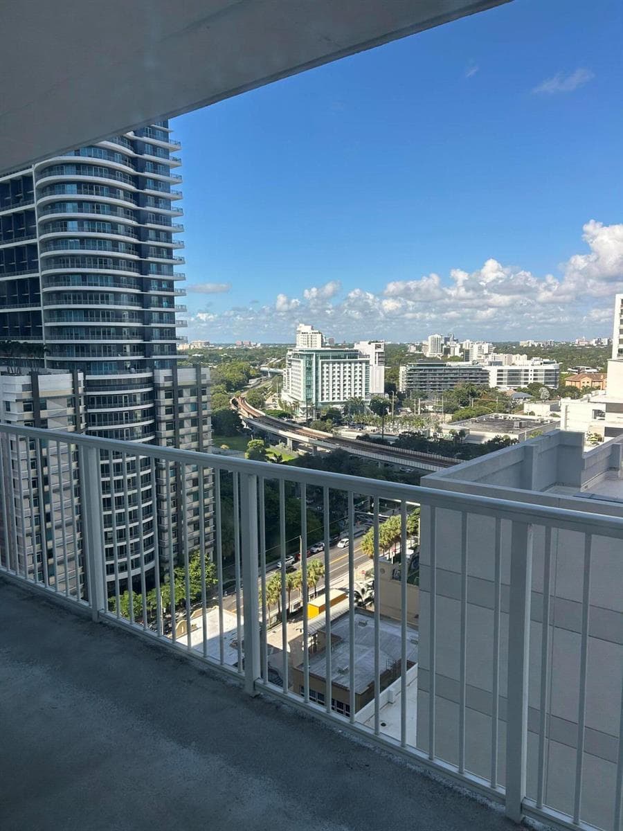 1250 S MIAMI Avenue # 1613, Miami, FL 33130