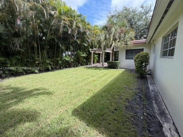 828 Lorca St, Coral Gables, FL 33134 photo 4