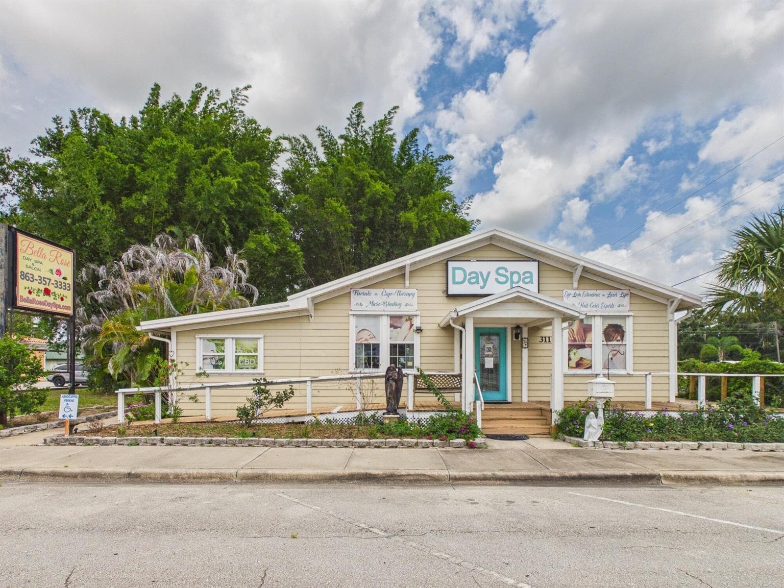 311 NE 2ND Street, Okeechobee, FL 34972