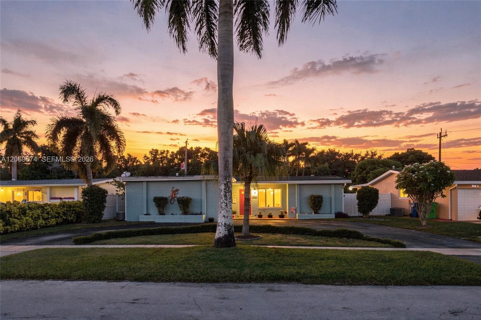 2250 NW 81st Ave, Sunrise, FL 33322 photo 2