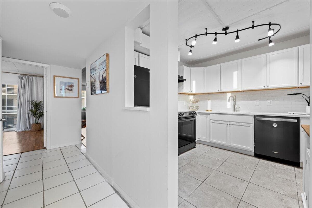 4500 N Flagler Drive # D16, West Palm Beach, FL 33407 photo 2