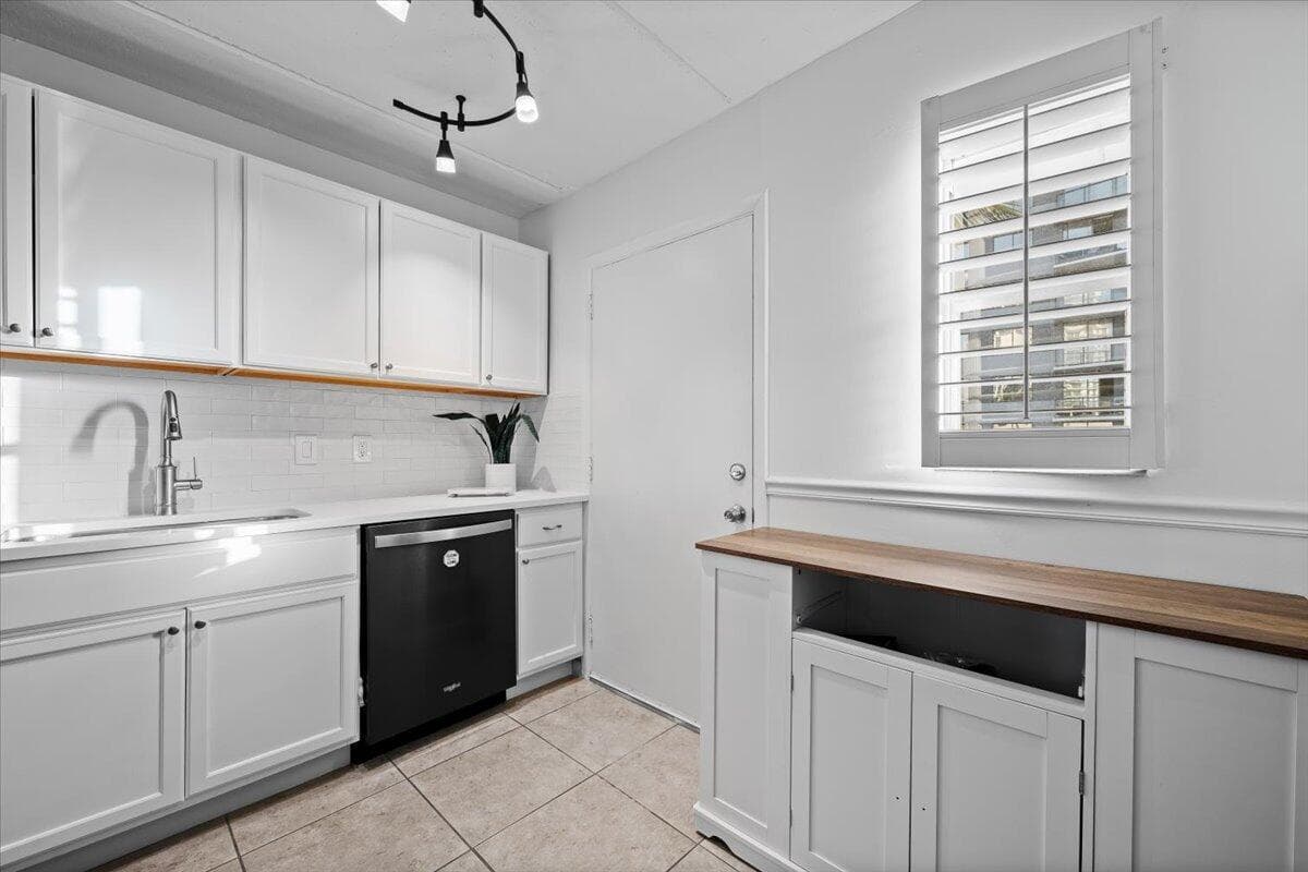 4500 N Flagler Drive # D16, West Palm Beach, FL 33407 photo 5