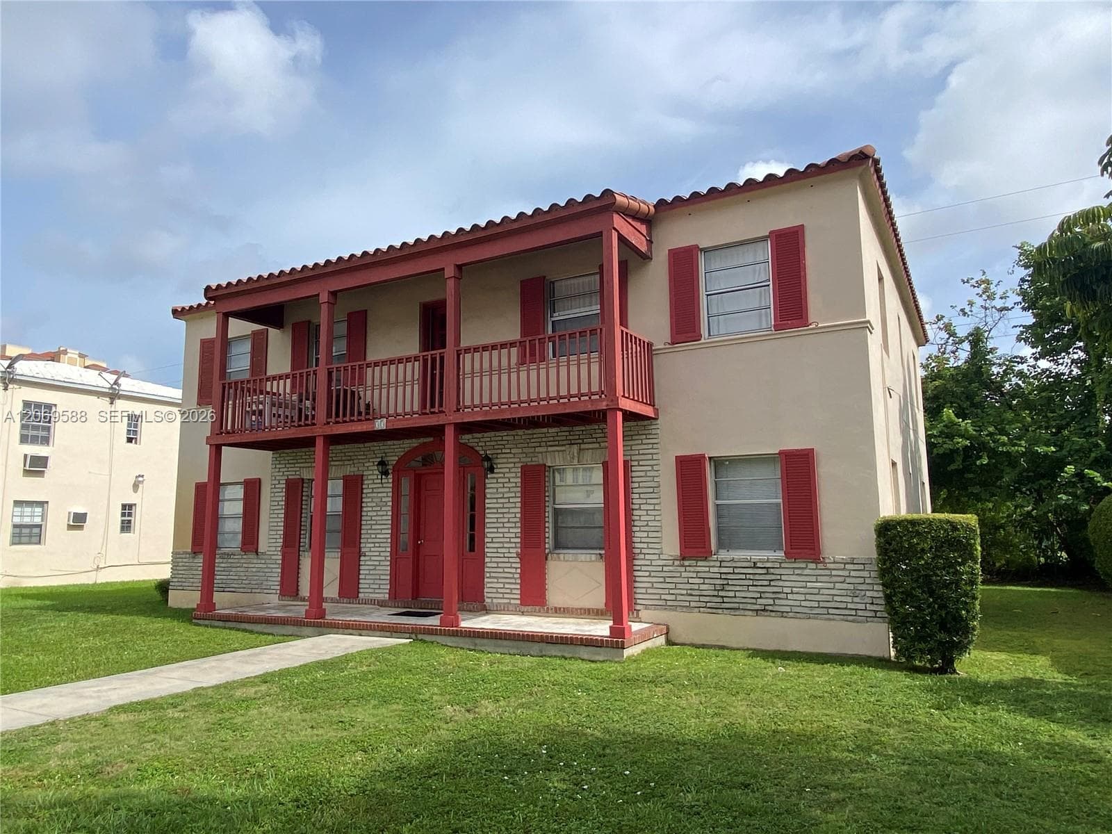 33 Madeira Ave # 3, Coral Gables, FL 33134