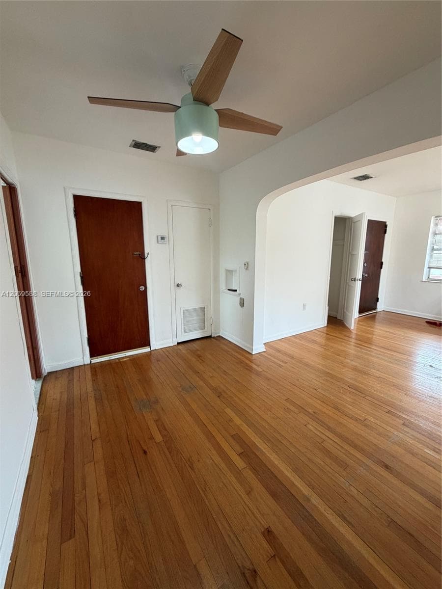 33 Madeira Ave # 3, Coral Gables, FL 33134 photo 4