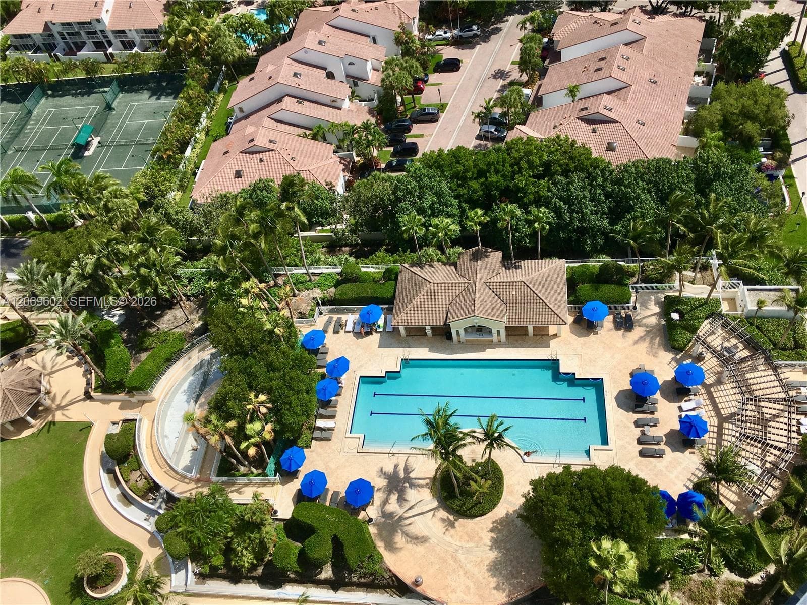21055 Yacht Club Dr # 2710, Aventura, FL 33180 photo 2