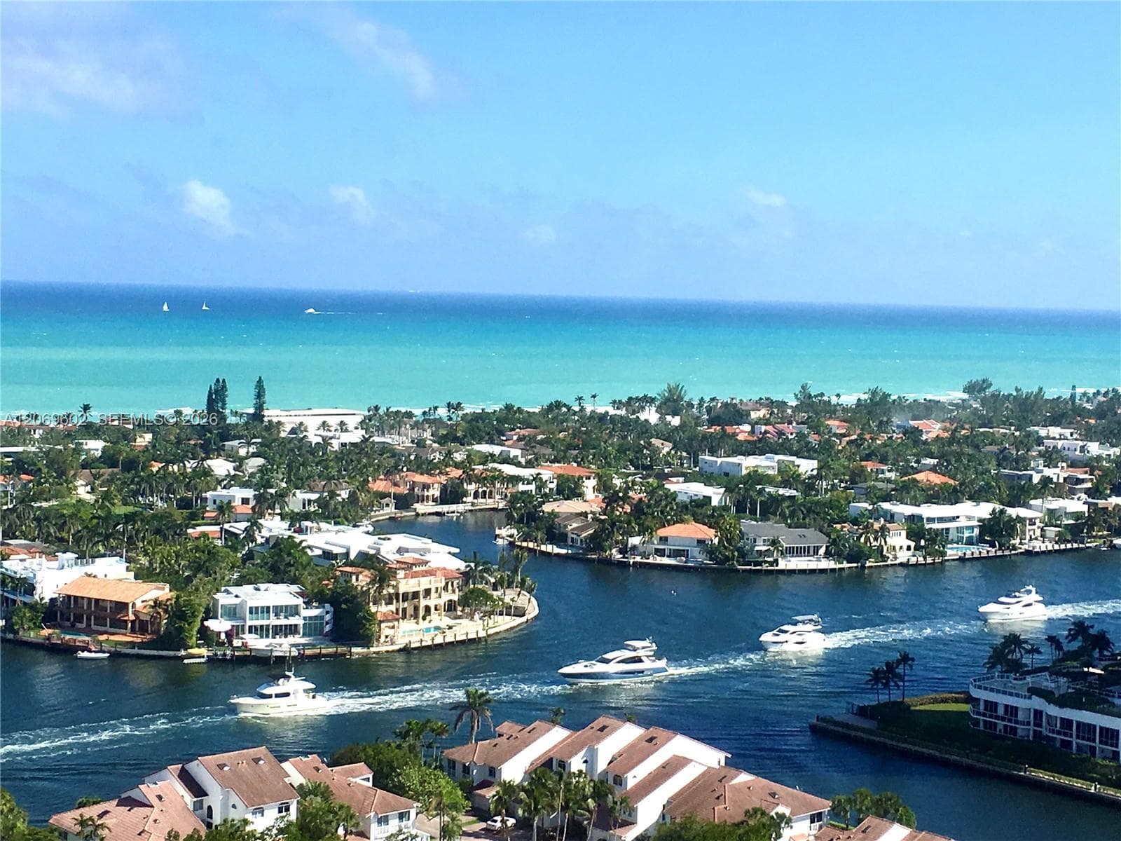 21055 Yacht Club Dr # 2710, Aventura, FL 33180 photo 3