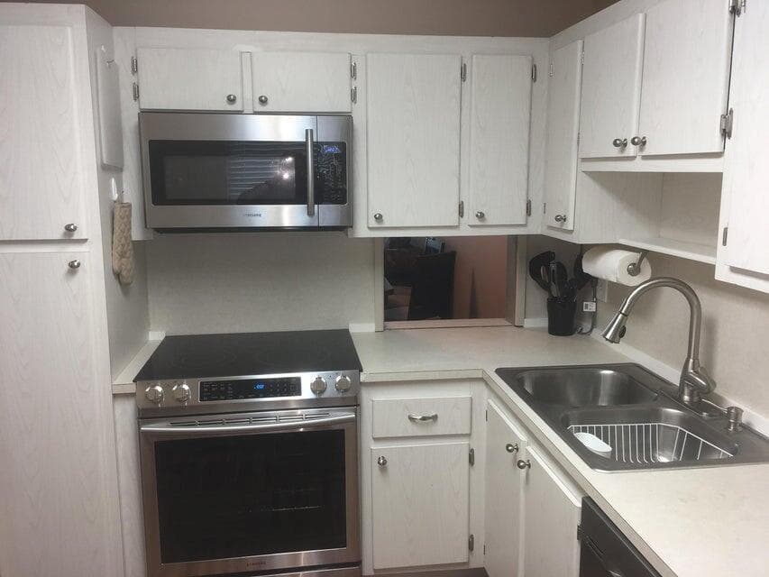 4070 Tivoli Court # 202, Lake Worth, FL 33467 photo 2