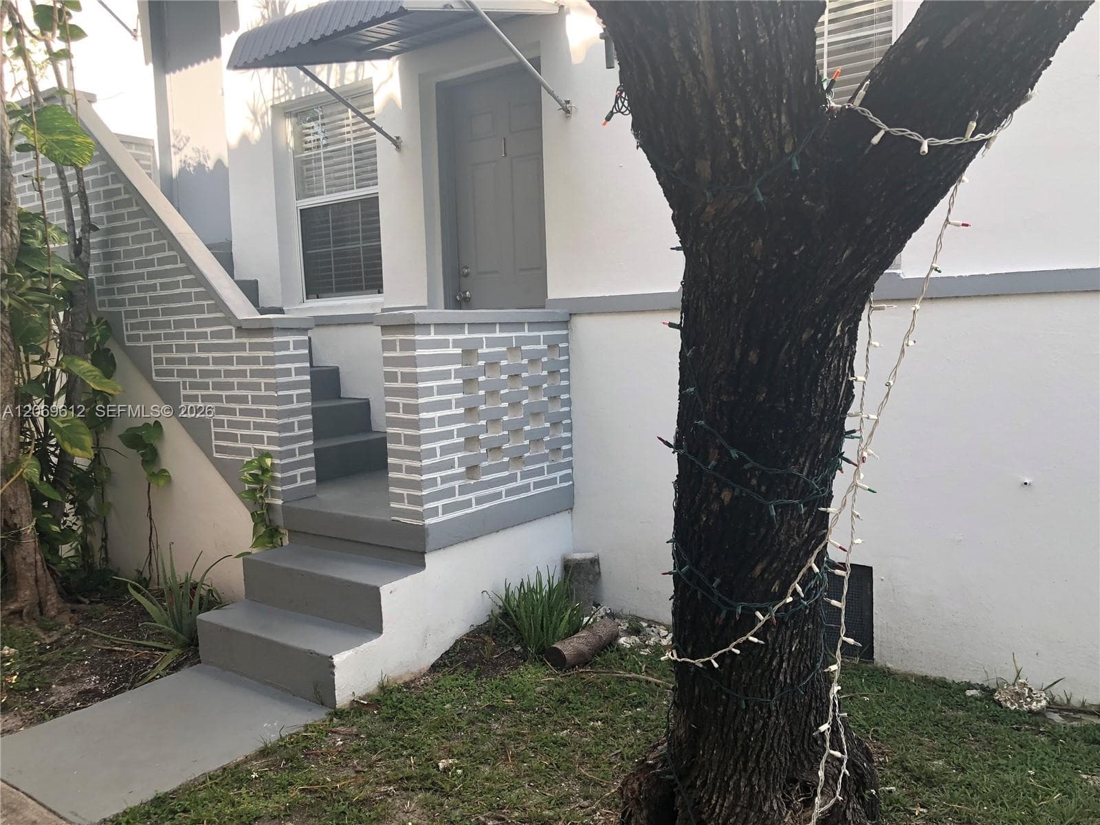 15 Sidonia Ave # 2, Coral Gables, FL 33134 photo 2