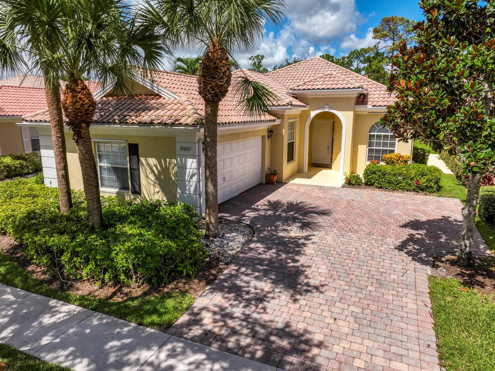 8907 Oldham Way, Palm Beach Gardens, FL 33412 photo 3