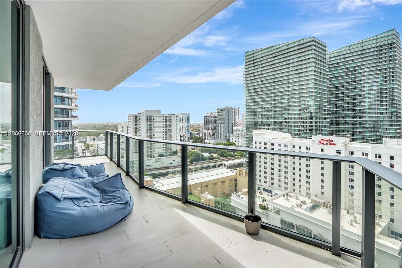 1300 S Miami Ave # 1610, Miami, FL 33130