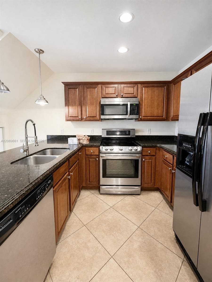 1000 Palm Trl # 3, Delray Beach, FL 33483 photo 3