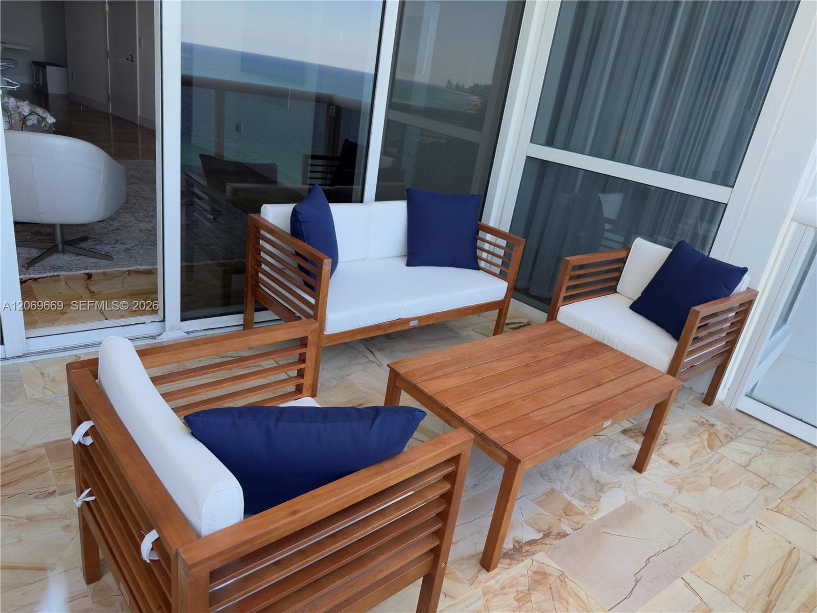 18101 Collins Ave # 1807, Sunny Isles Beach, FL 33160 photo 3