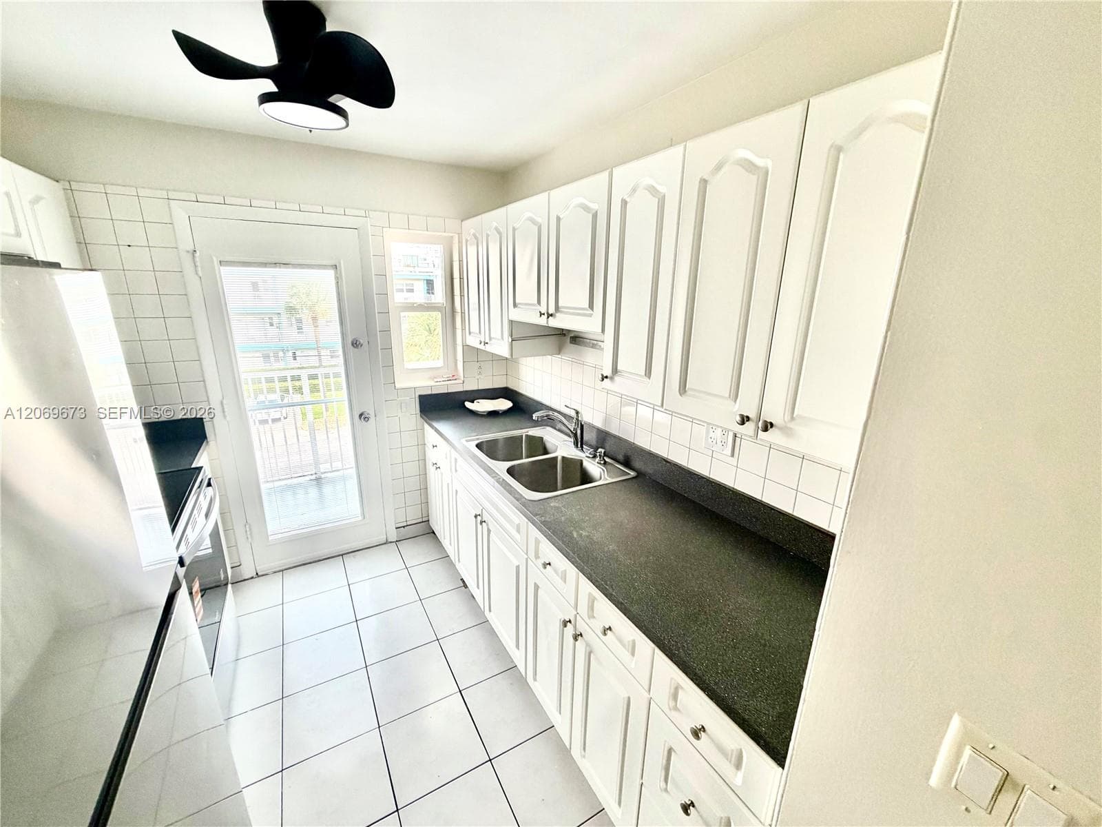 3922 NE 166th St # S306, North Miami Beach, FL 33160 photo 4