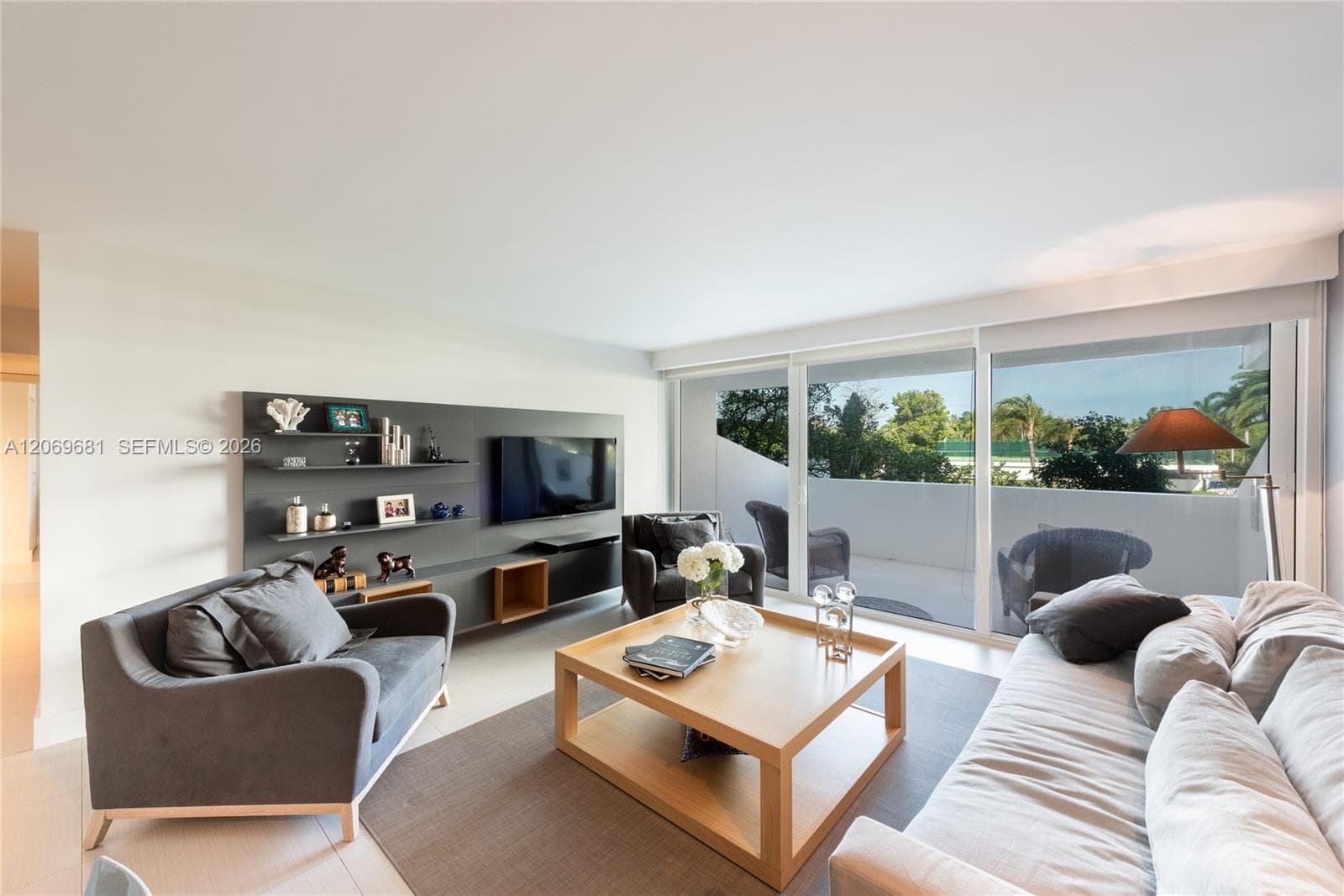 199 Ocean Lane Dr # 206, Key Biscayne, FL 33149 photo 2