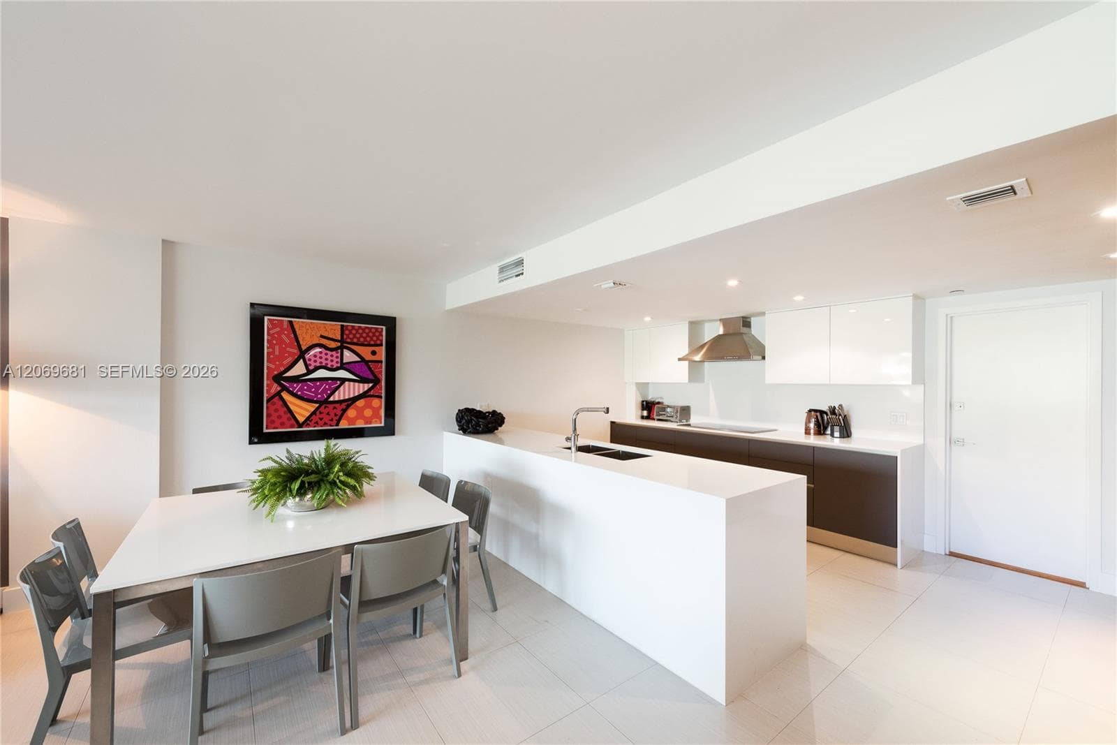 199 Ocean Lane Dr # 206, Key Biscayne, FL 33149 photo 5