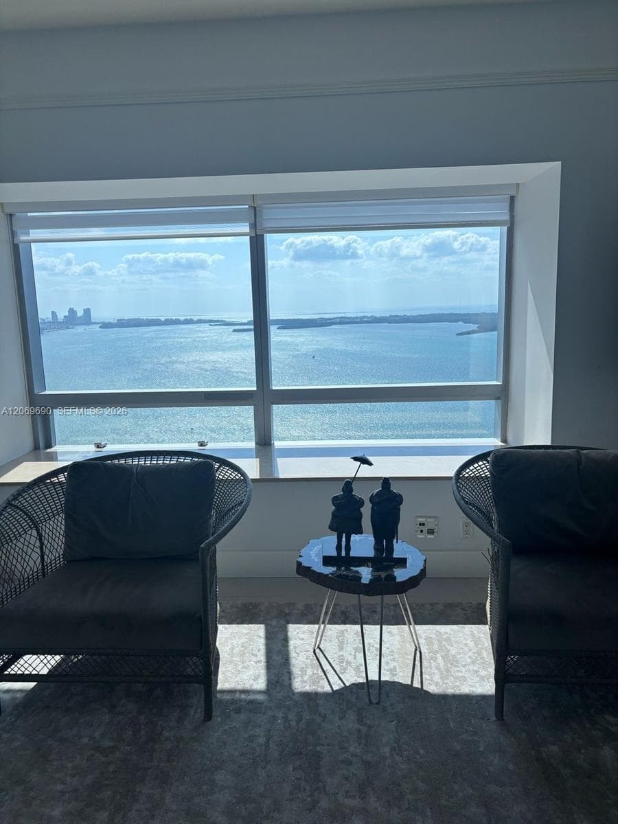 1435 Brickell Ave # 3507, Miami, FL 33131 photo 4