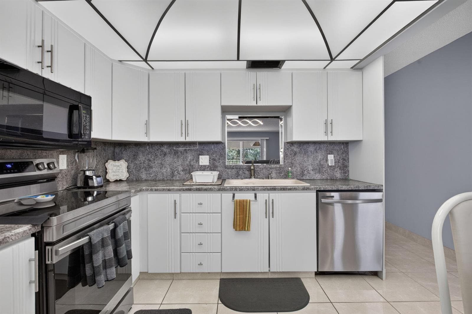 2304 LUCAYA Lane # L4, Coconut Creek, FL 33066 photo 5