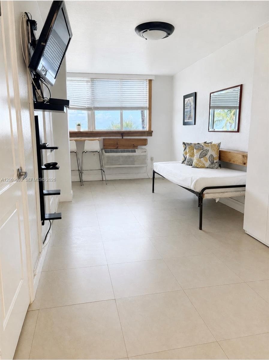 5445 Collins Ave # CU26, Miami Beach, FL 33140 photo 2