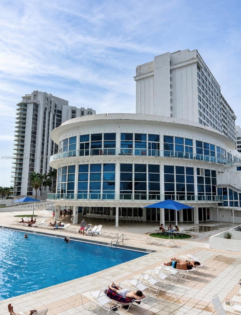 5445 Collins Ave # CU26, Miami Beach, FL 33140 photo 5