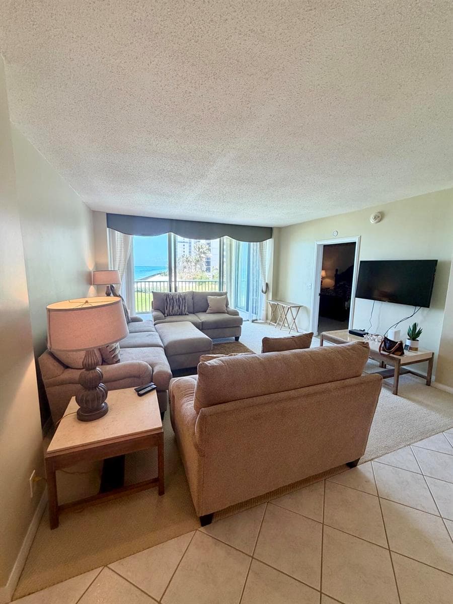 5400 N Ocean Drive, Singer Island, FL 33404 photo 3