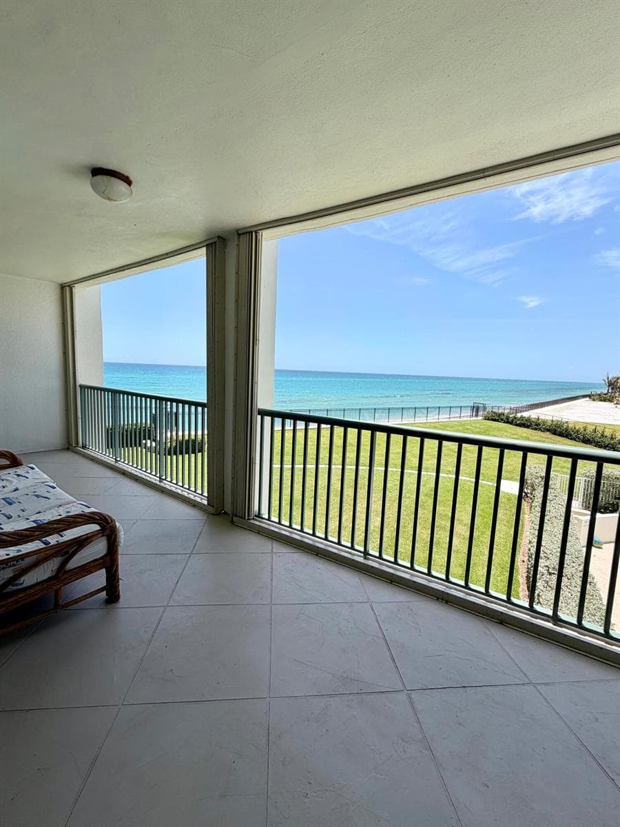 5400 N Ocean Drive, Singer Island, FL 33404 photo 4