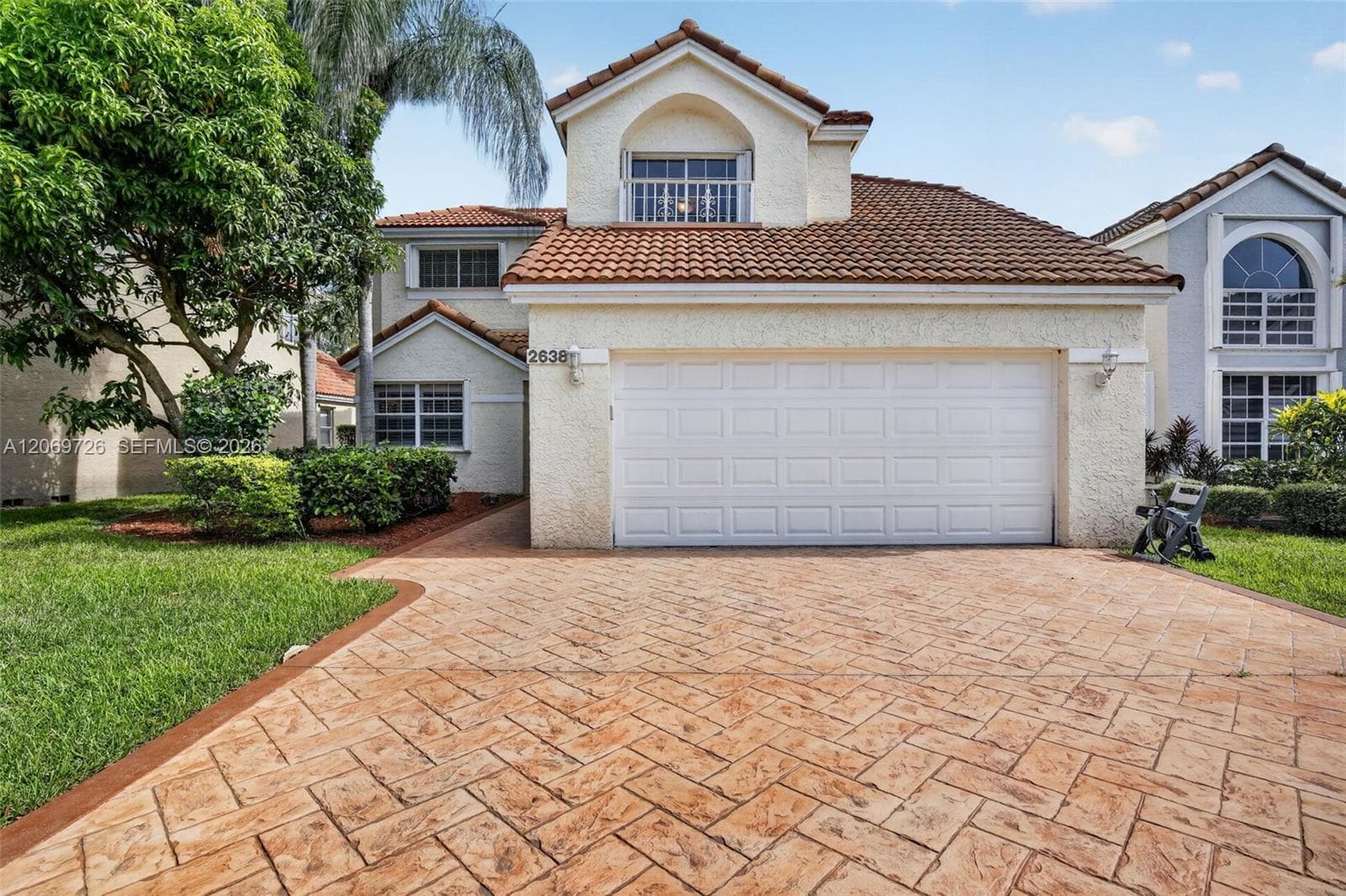 2638 Oak Park Cir, Davie, FL 33328 photo 2