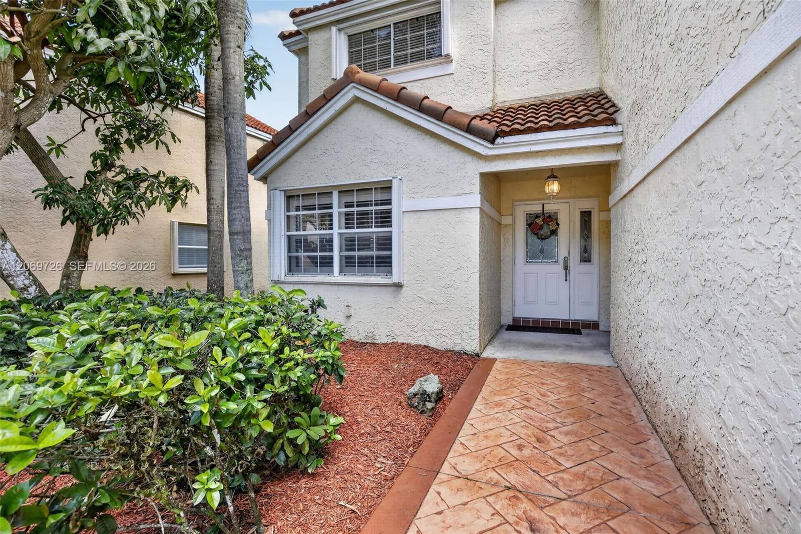 2638 Oak Park Cir, Davie, FL 33328 photo 3