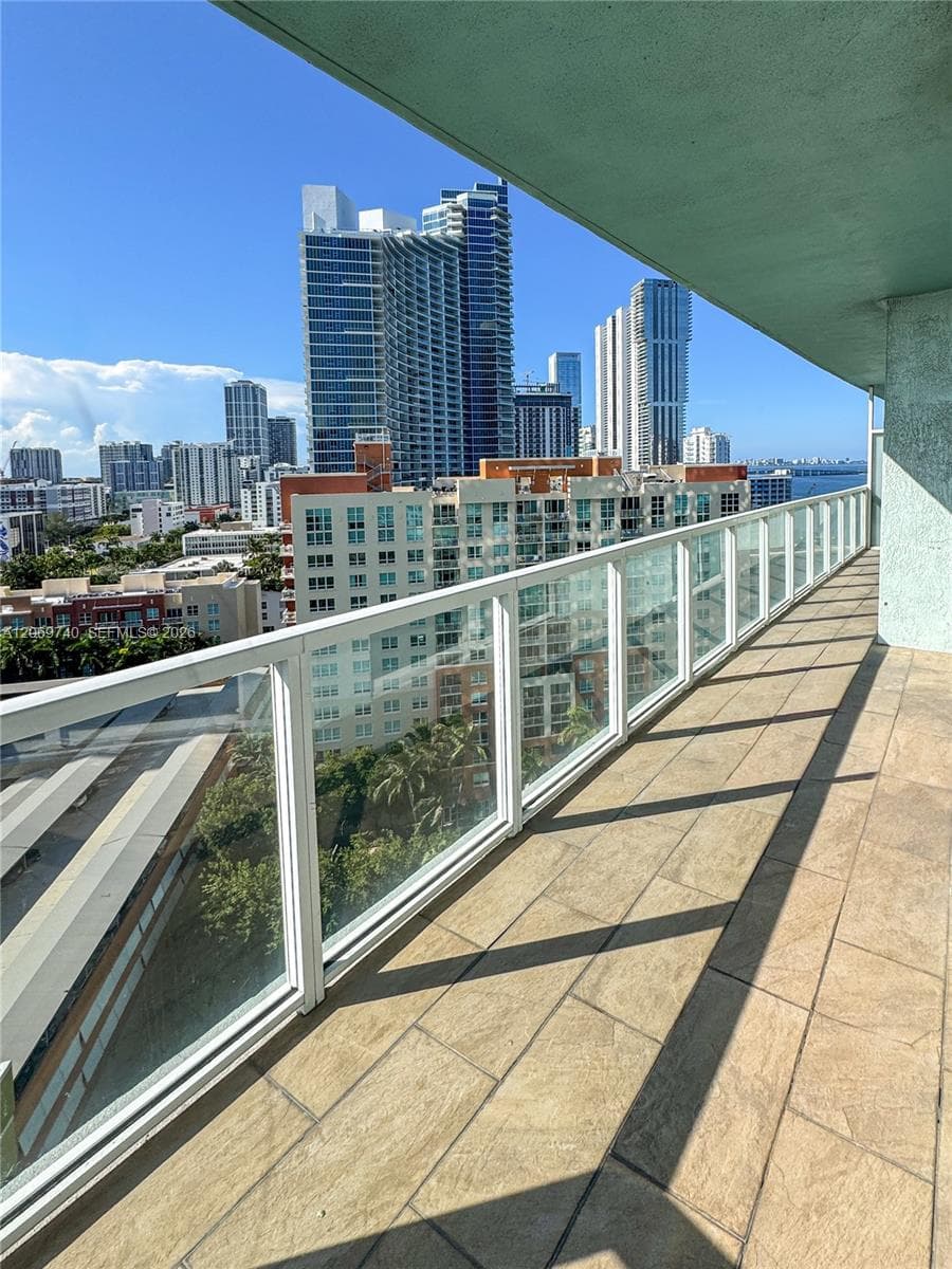 1900 N Bayshore Dr # 1618, Miami, FL 33132 photo 4