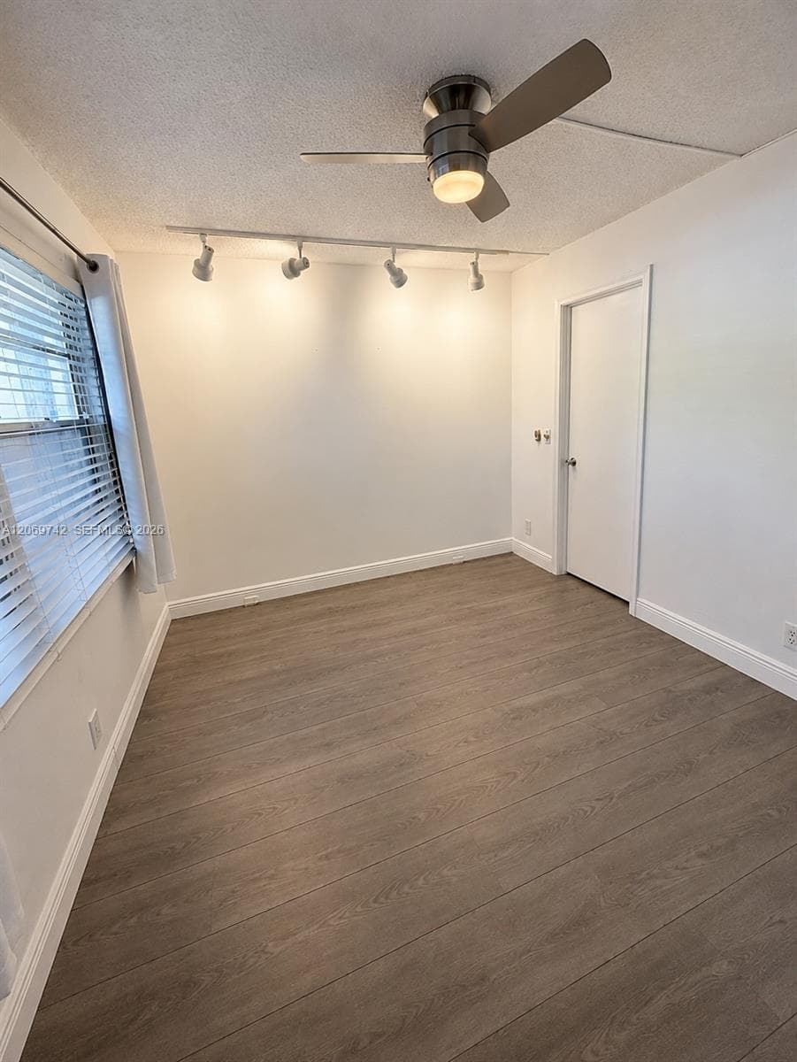 500 SW 130th Ter # 109A, Pembroke Pines, FL 33027 photo 5