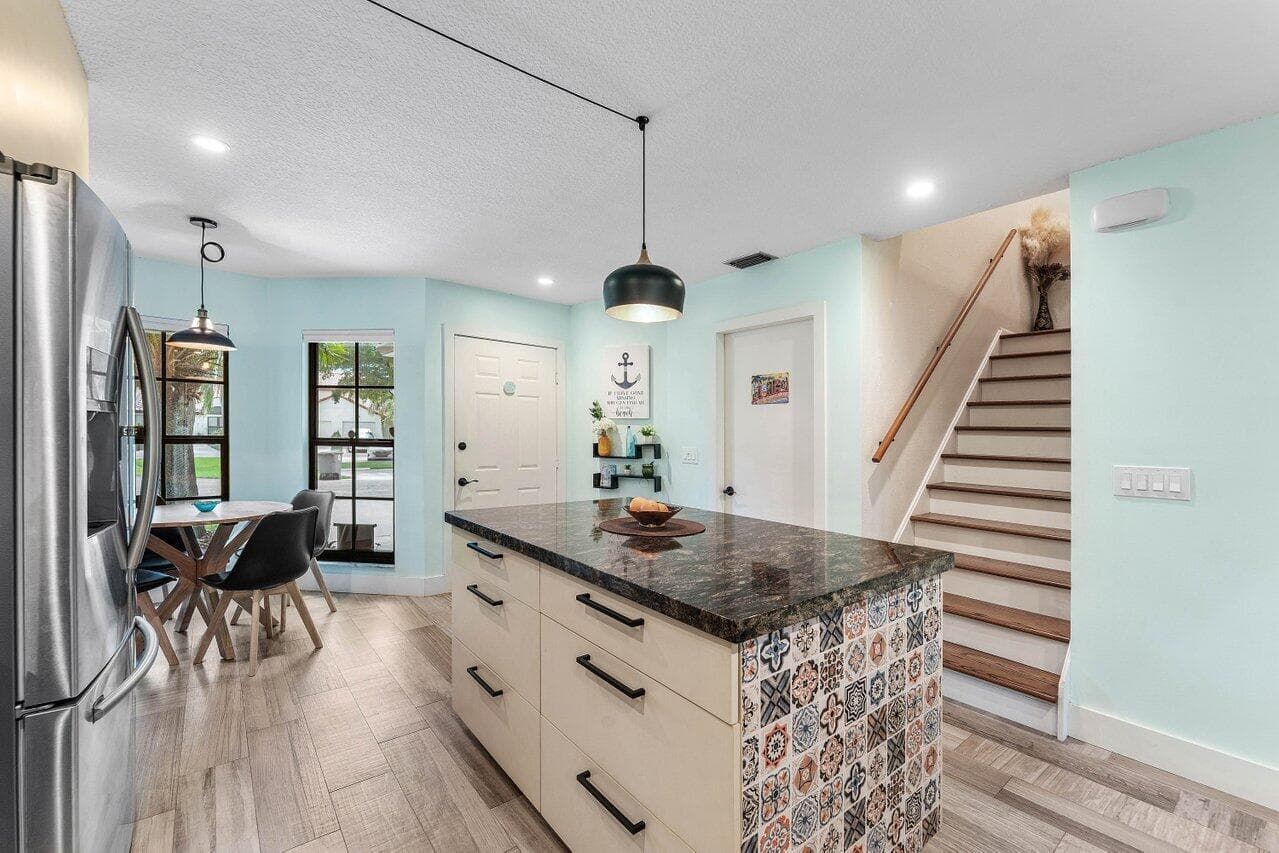 18577 Woodstream Drive, Boca Raton, FL 33498 photo 4