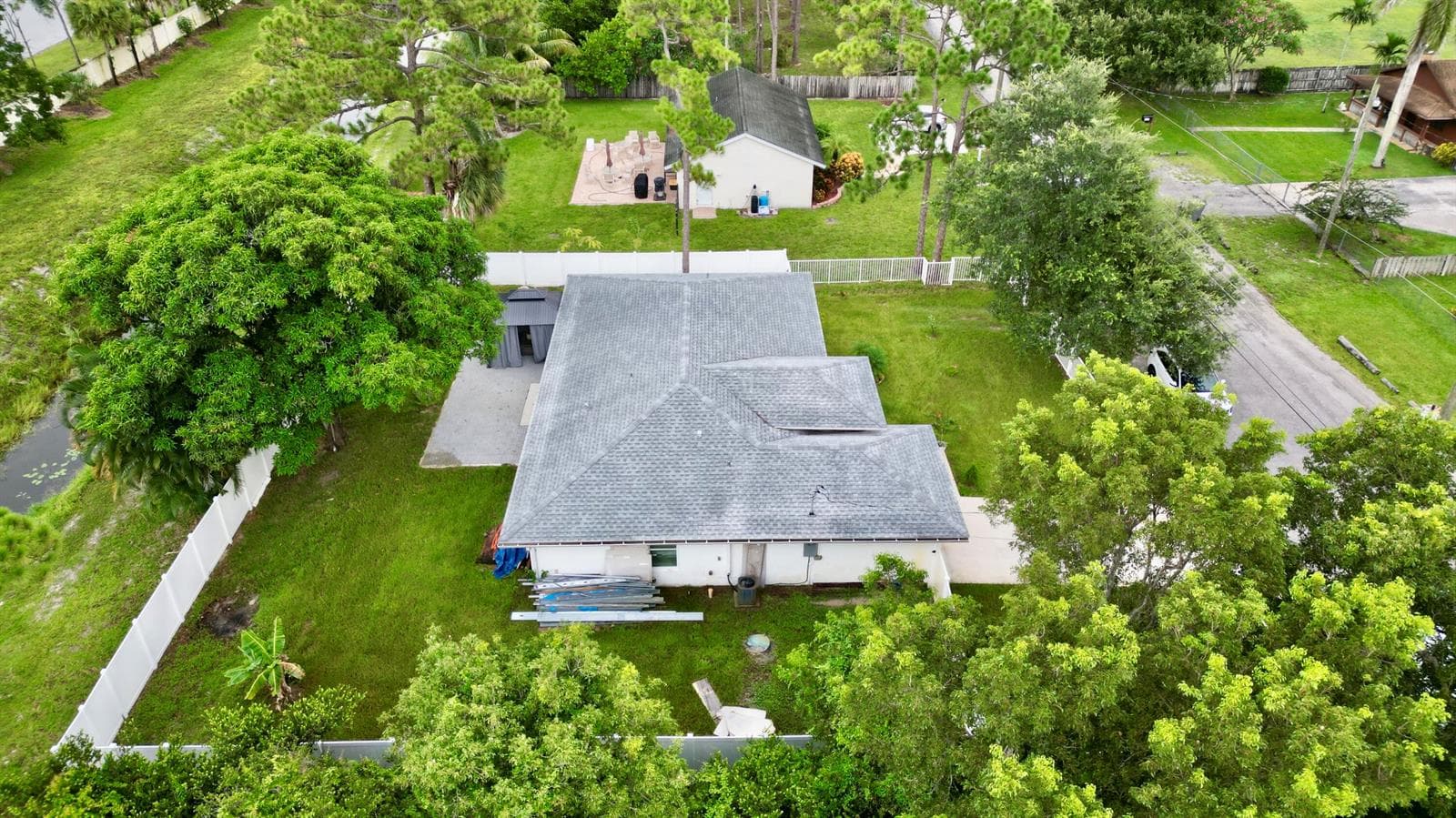 6539 Alexander Road, West Palm Beach, FL 33413 photo 5