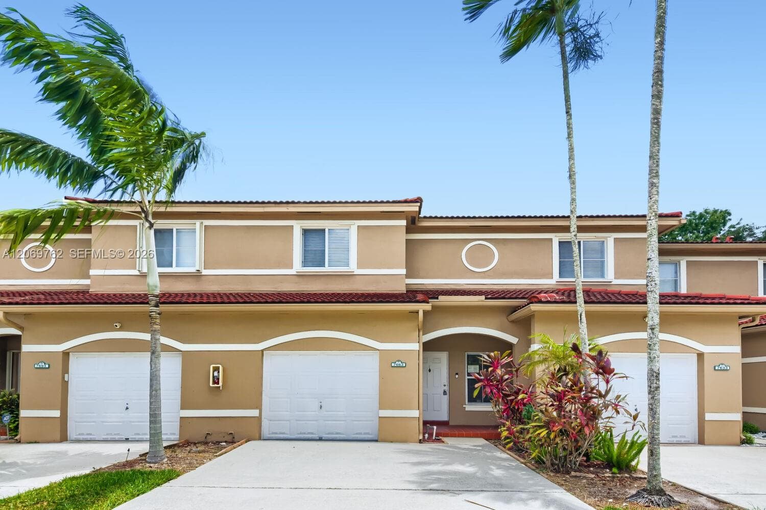 7663 N Southwood, Davie, FL 33328 photo 4