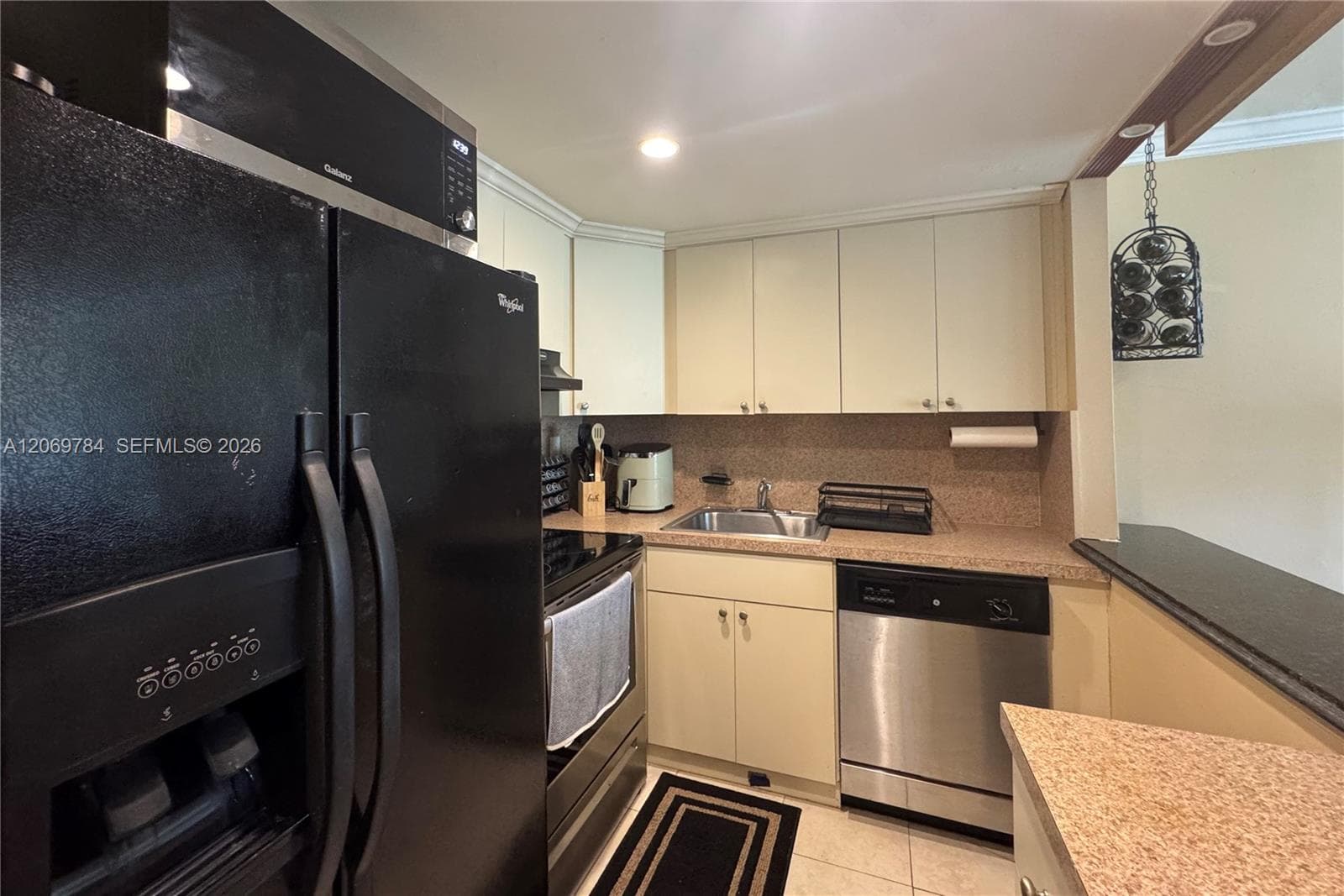 210 172nd St # 334, Sunny Isles Beach, FL 33160 photo 4