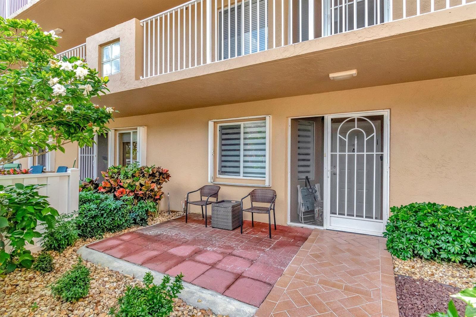 5746 CRYSTAL SHORES Drive # 103, Boynton Beach, FL 33437 photo 2