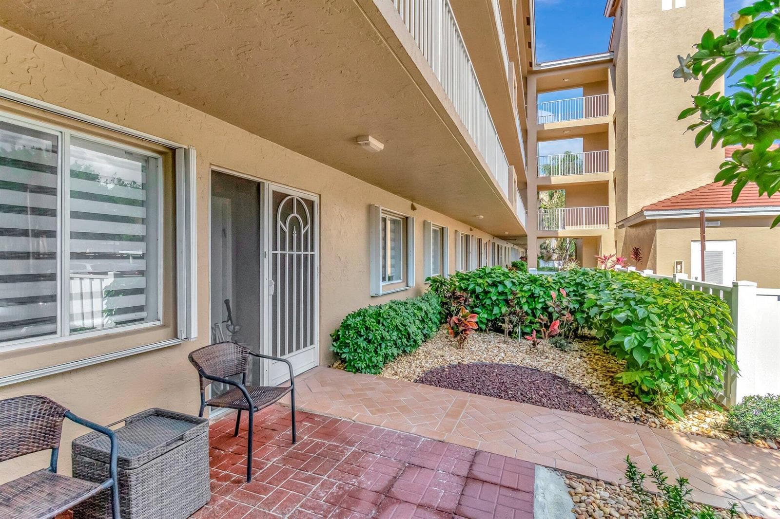 5746 CRYSTAL SHORES Drive # 103, Boynton Beach, FL 33437 photo 4