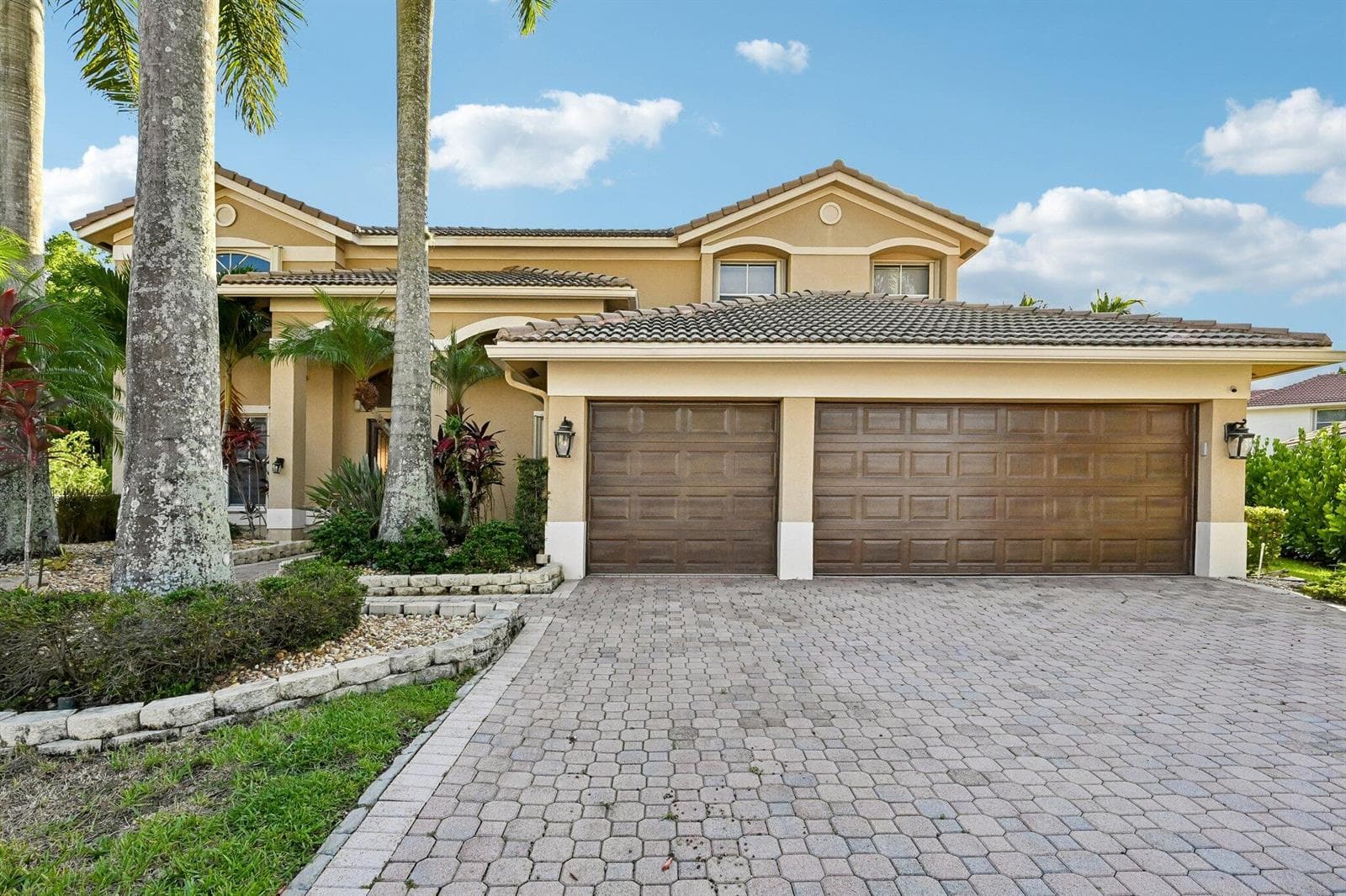 1664 VICTORIA POINTE Lane, Weston, FL 33327 photo 2