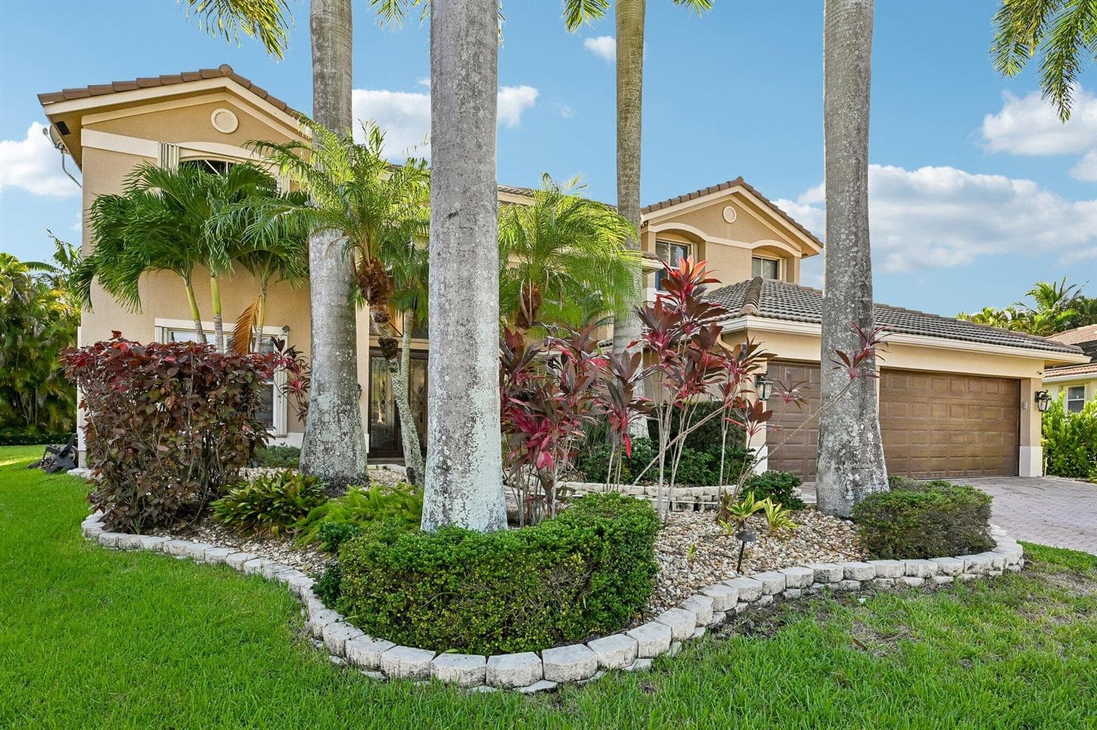 1664 VICTORIA POINTE Lane, Weston, FL 33327 photo 3