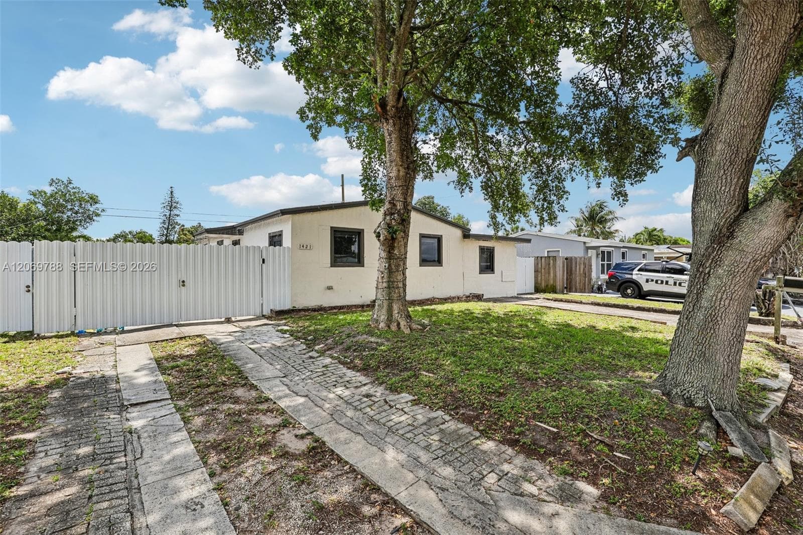 1421 N 68th Ter # 1421, Hollywood, FL 33024 photo 4