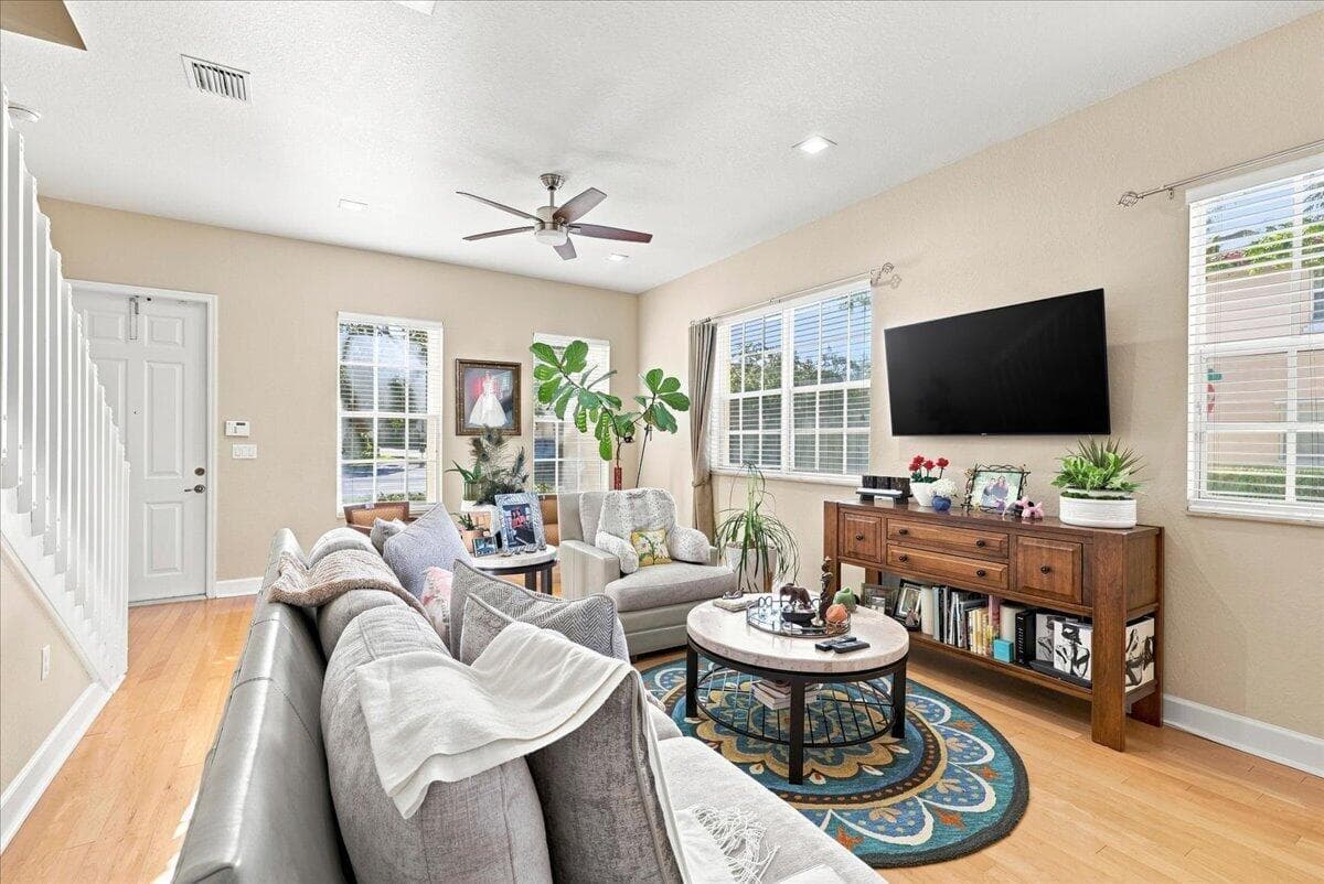 701 SW 147TH Avenue, Pembroke Pines, FL 33027 photo 4