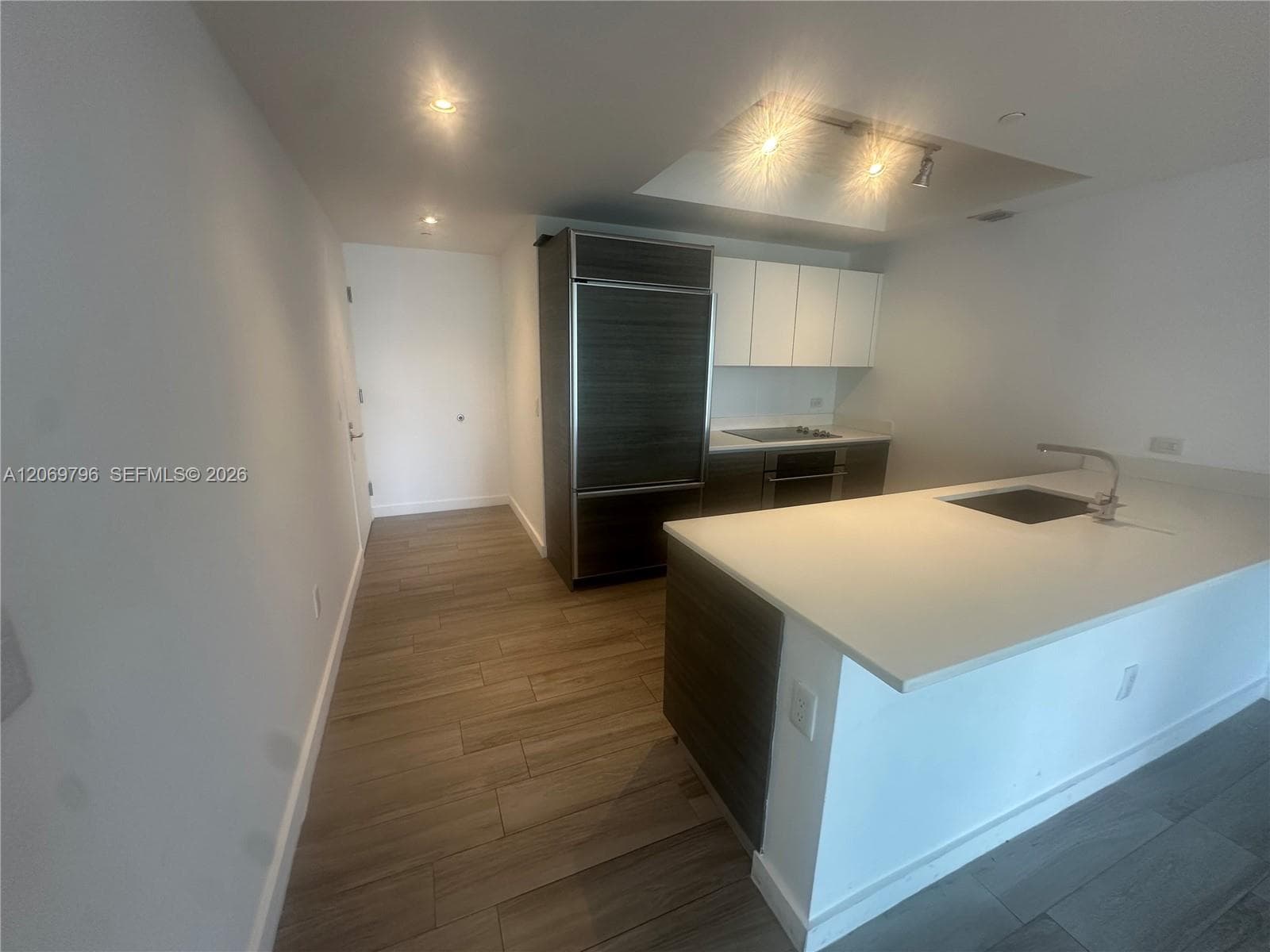 1100 S Miami Ave # 2807, Miami, FL 33130 photo 3