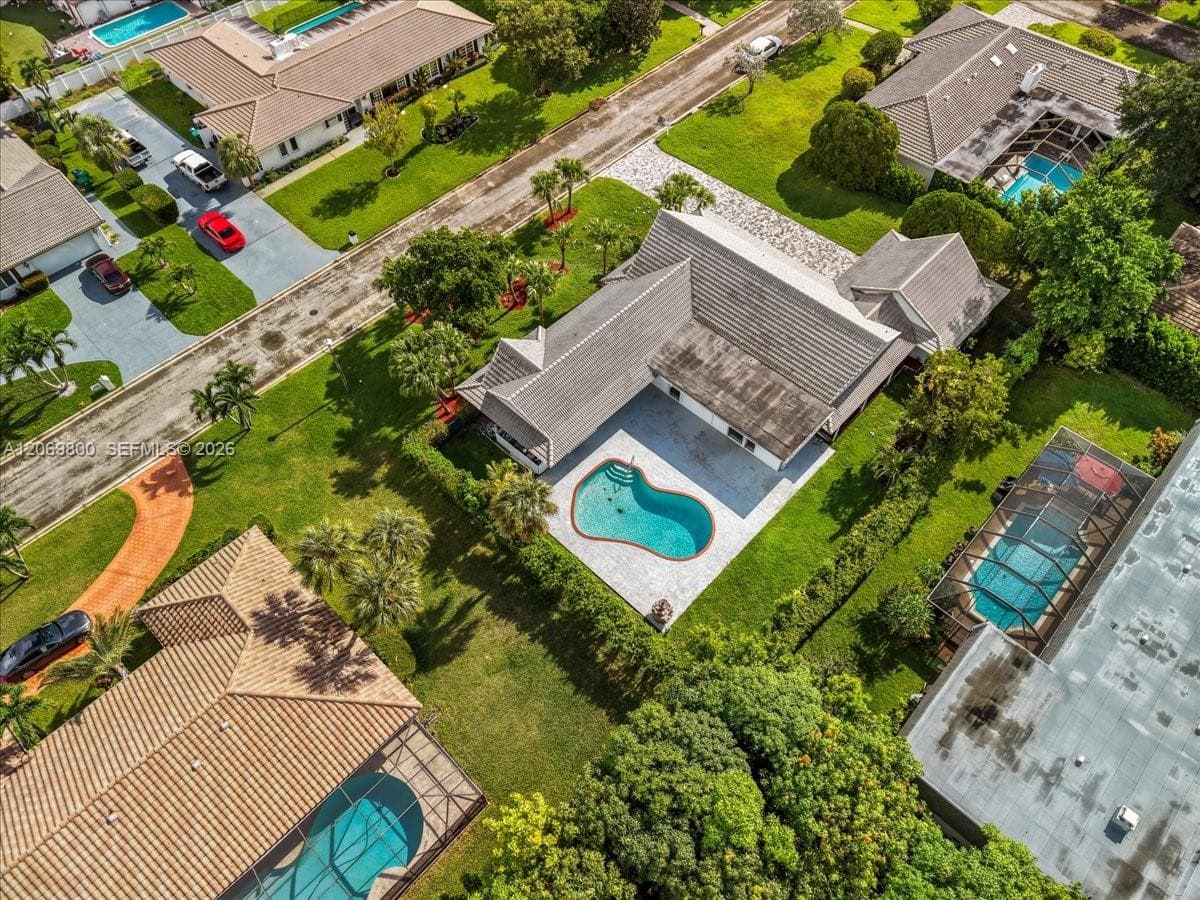 9220 NW 15th St, Coral Springs, FL 33071